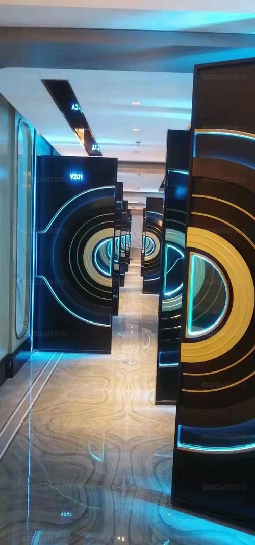 派对KTV不锈钢防火门 安全与美学的双重守护